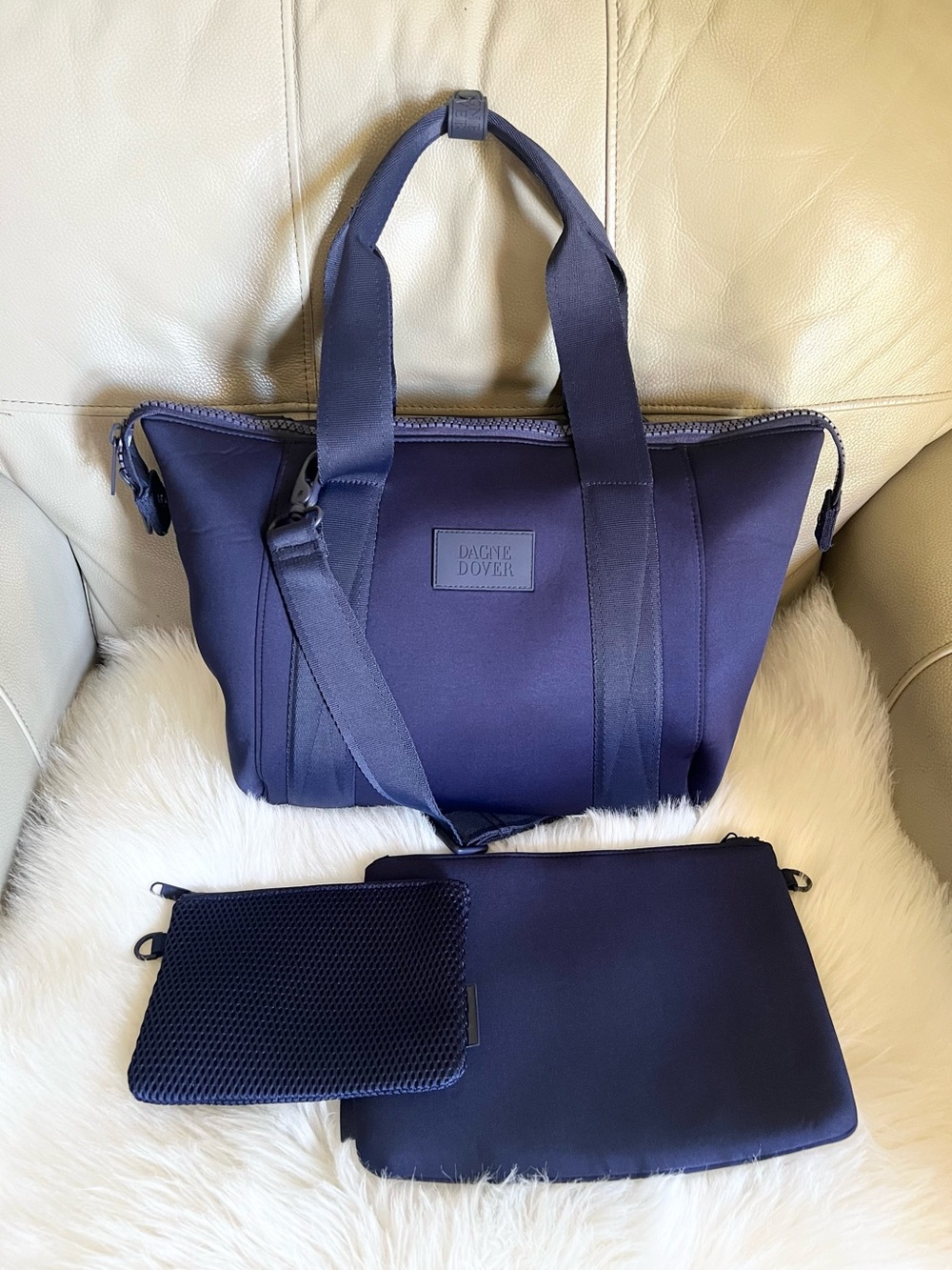 Dagne Dover Landon Carryall Duffle Bag Medium Blue Detachable Strap Toiletry Bag